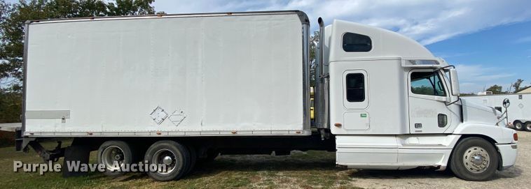 image for item HE9847 2003 Freightliner Cascadia  box truck