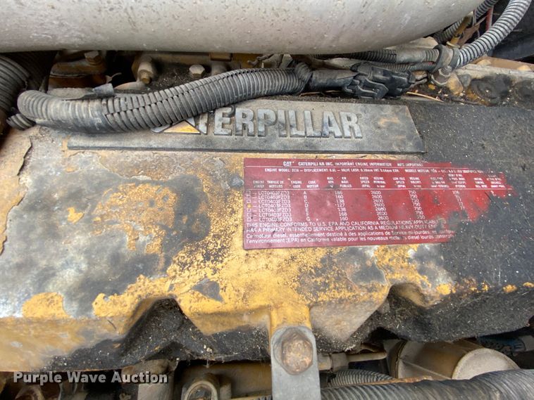 image for item HE9848 1991 GMC TopKick C6500  bucket truck