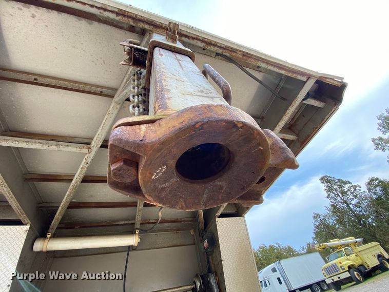 image for item HE9849 2001 Pace American GT Shadow enclosed cargo trailer