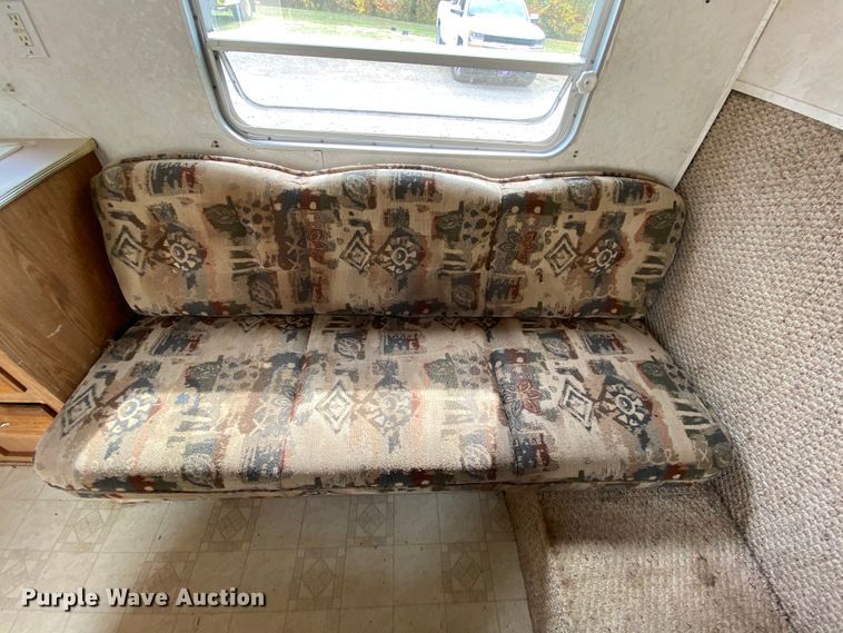 image for item HE9849 2001 Pace American GT Shadow enclosed cargo trailer