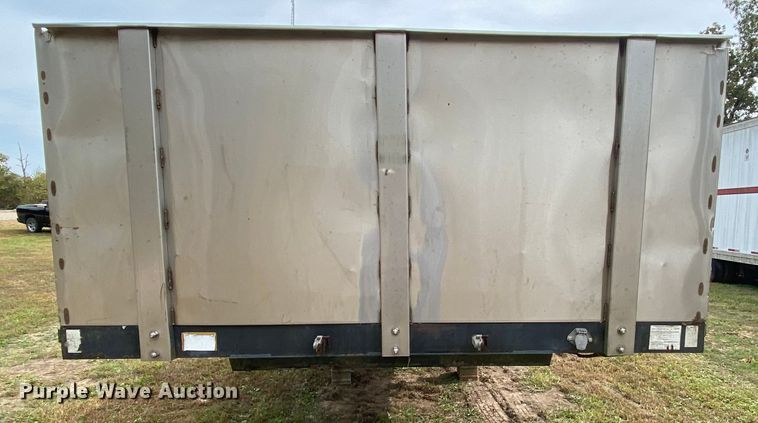 image for item HE9851 1995 Boerne flatbed trailer