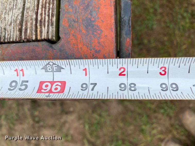 image for item HE9851 1995 Boerne flatbed trailer