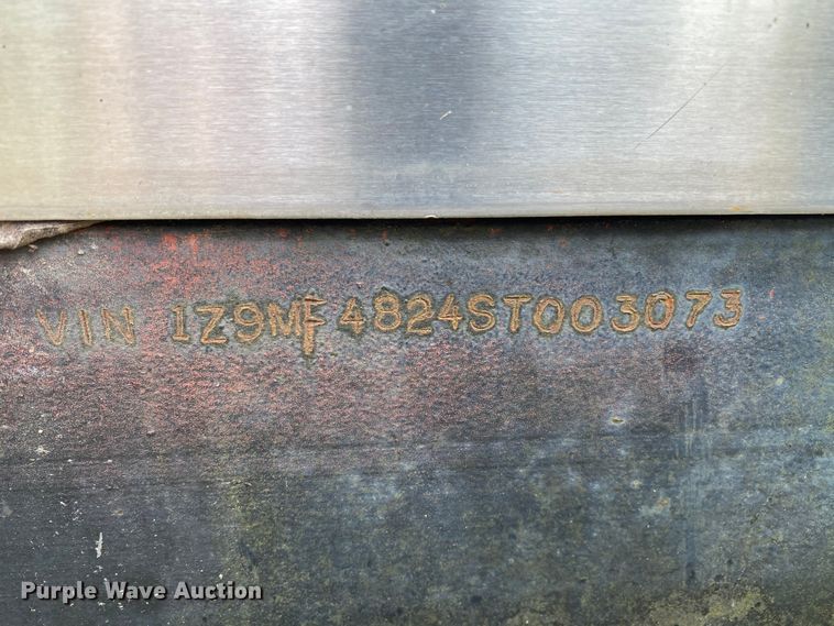 image for item HE9851 1995 Boerne flatbed trailer