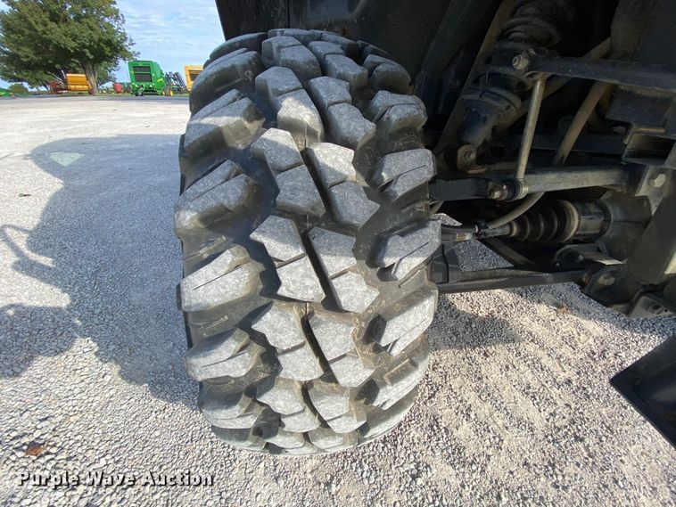 image for item HE9886 2015 Kubota X1100C  utility vehicle