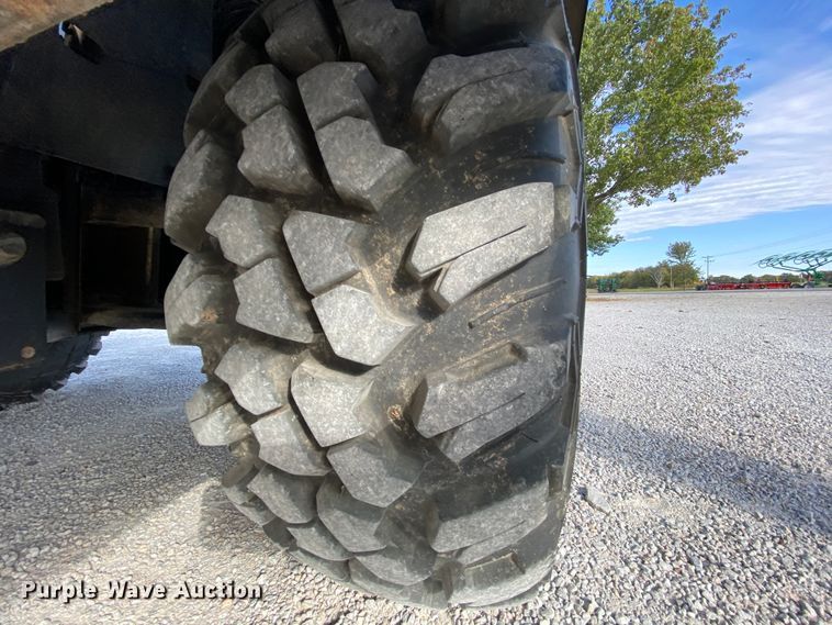 image for item HE9886 2015 Kubota X1100C  utility vehicle