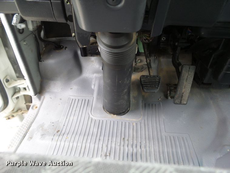 image for item HF9645 2007 GMC W4500  box truck