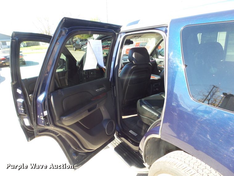 image for item HF9665 2007 Cadillac Escalade  SUV