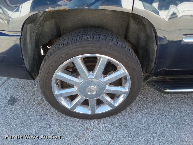 image for item HF9665 2007 Cadillac Escalade  SUV