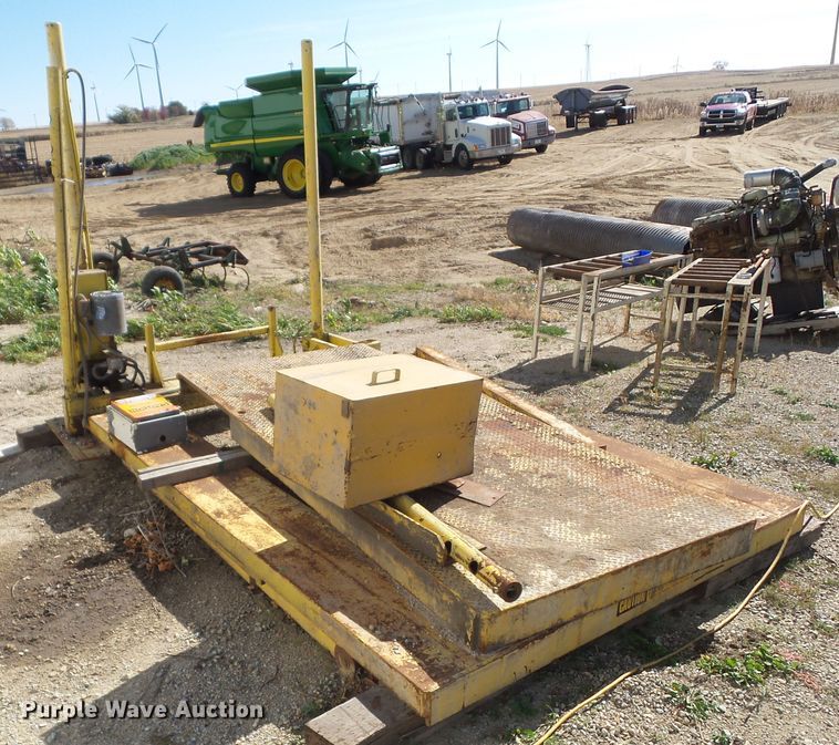 image for item HF9668 Hydraulic forklift lift