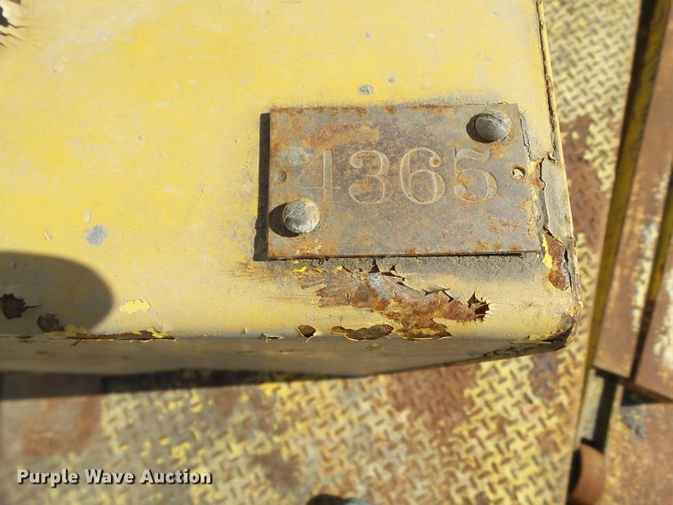 image for item HF9668 Hydraulic forklift lift