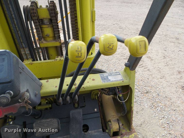 image for item HF9677 Mitsubishi 25  forklift