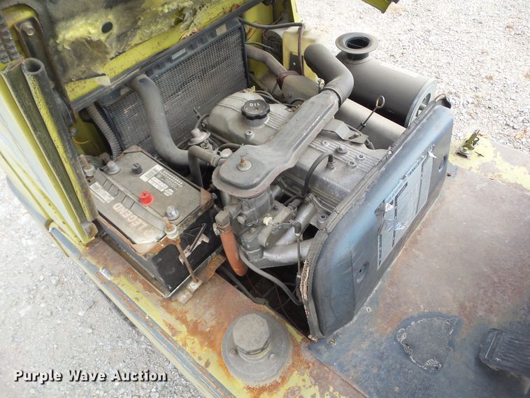image for item HF9677 Mitsubishi 25  forklift