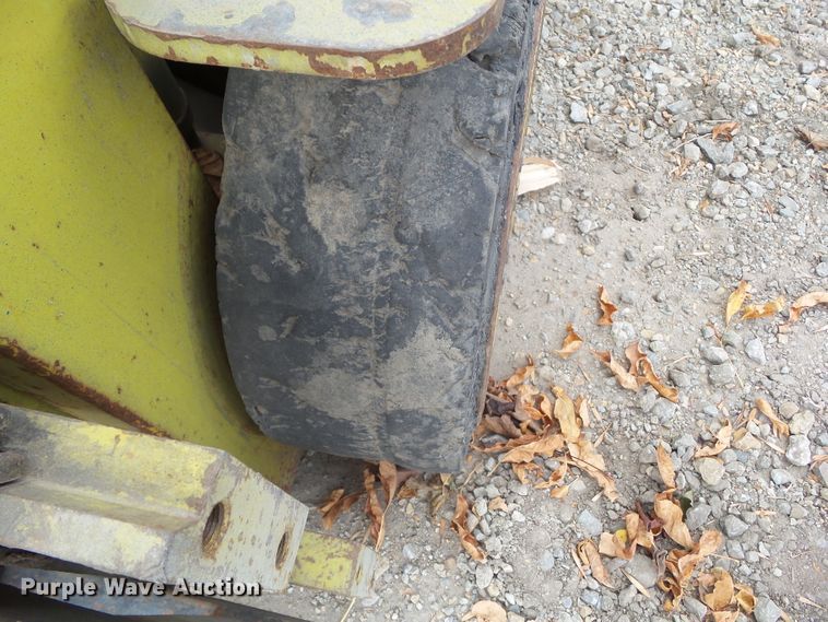 image for item HF9677 Mitsubishi 25  forklift