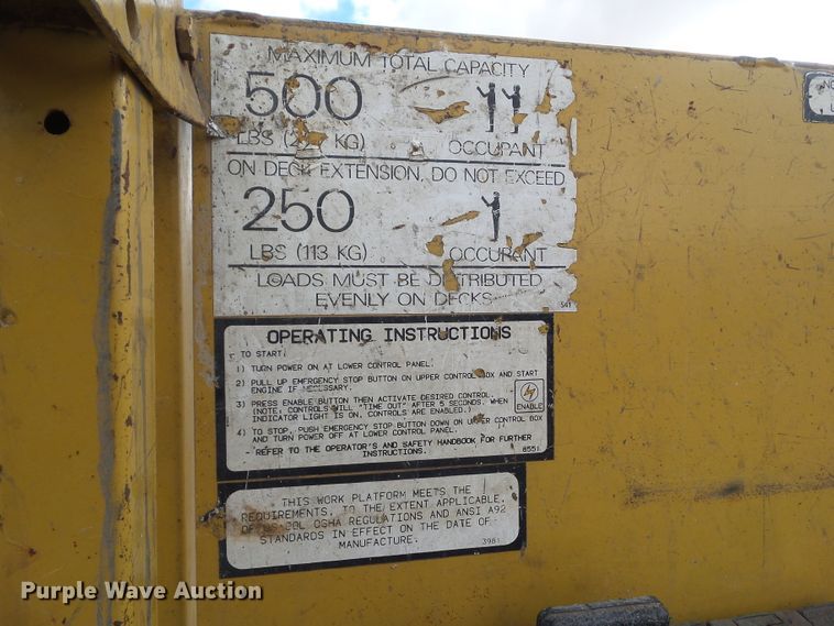 image for item HF9679 1996 Grove SM2232E  scissor lift