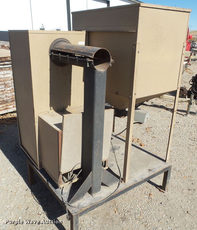 image for item HF9682 Superior MFF100 corn burning furnace