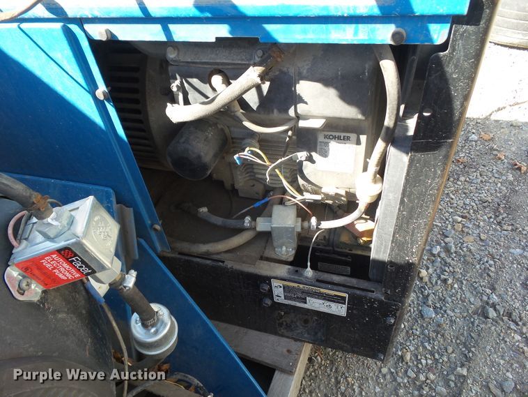 image for item HF9684 (2) welder/generators