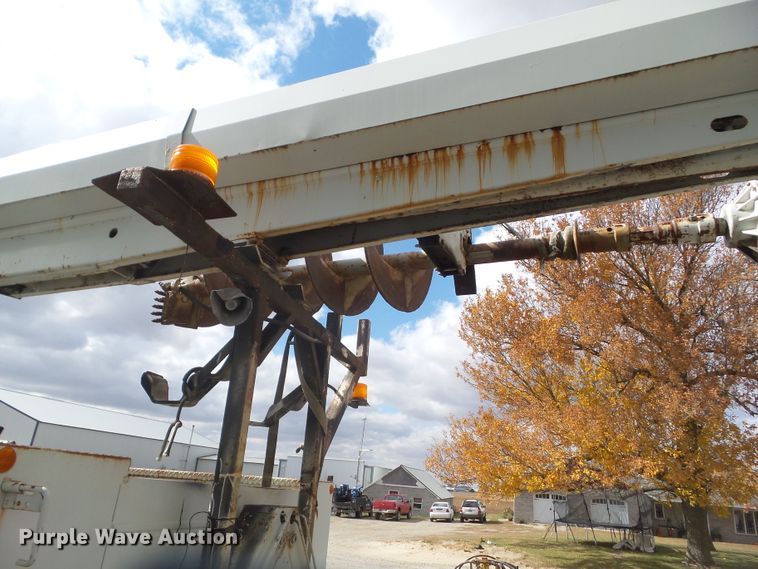 image for item HF9686 Knapheide 6139BHC  digger derrick bed