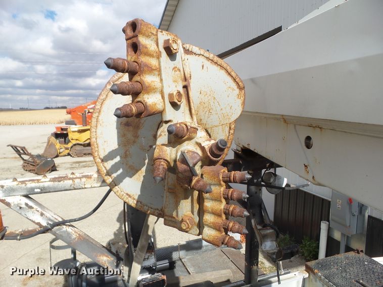 image for item HF9686 Knapheide 6139BHC  digger derrick bed