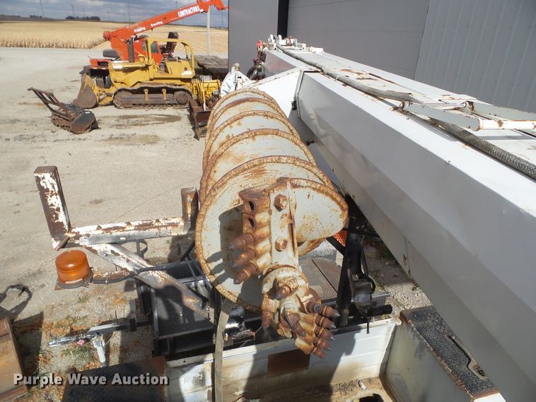 image for item HF9686 Knapheide 6139BHC  digger derrick bed