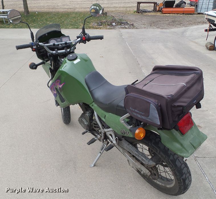 image for item HF9704 2000 Kawasaki KLR650 motorcycle