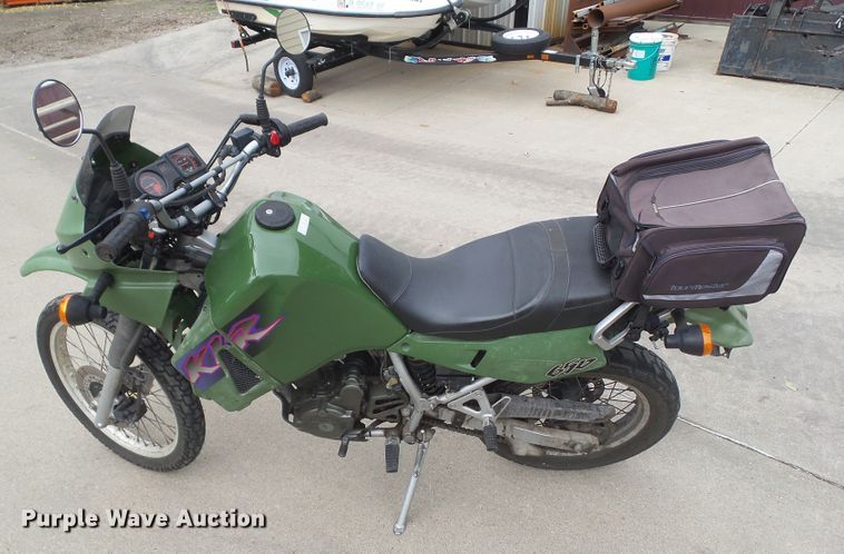 image for item HF9704 2000 Kawasaki KLR650 motorcycle