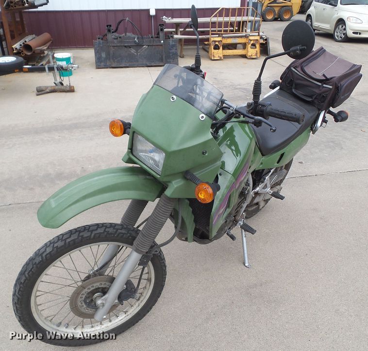 image for item HF9704 2000 Kawasaki KLR650 motorcycle