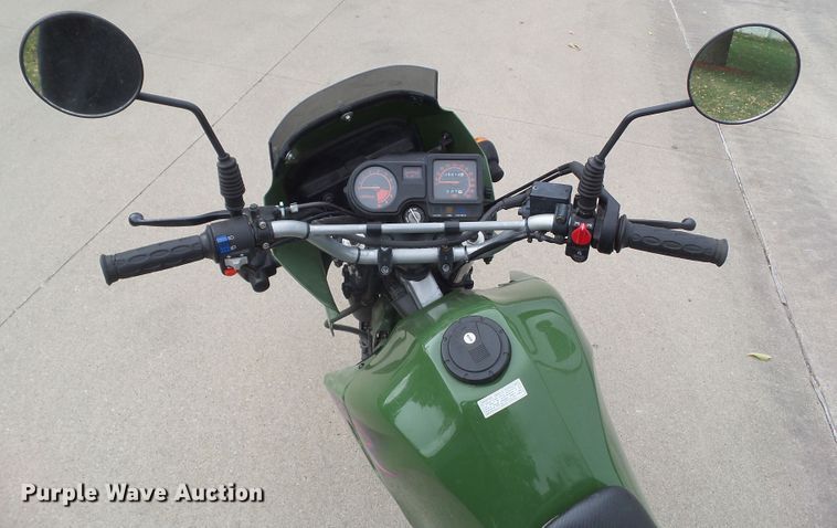 image for item HF9704 2000 Kawasaki KLR650 motorcycle