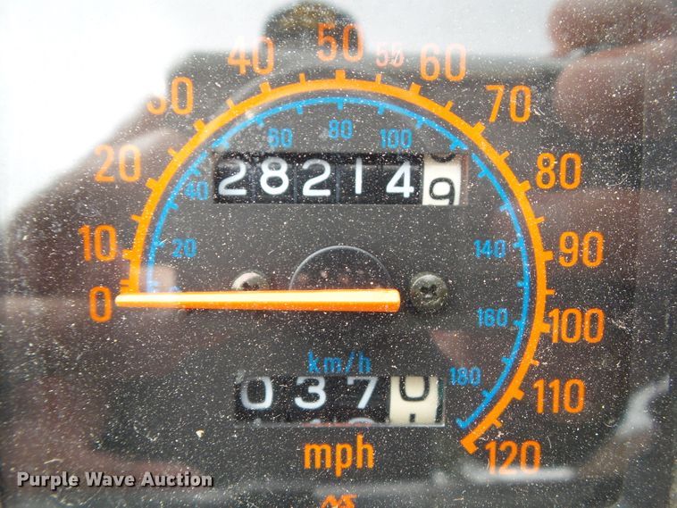 image for item HF9704 2000 Kawasaki KLR650 motorcycle