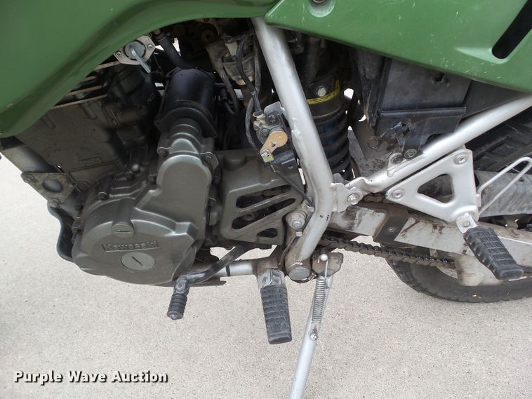 image for item HF9704 2000 Kawasaki KLR650 motorcycle