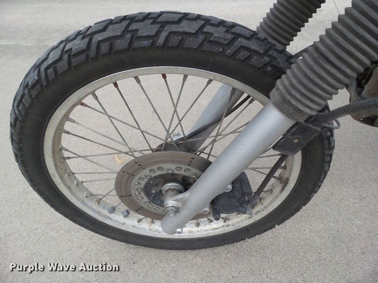 image for item HF9704 2000 Kawasaki KLR650 motorcycle