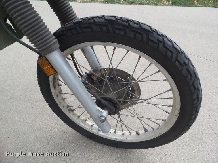 image for item HF9704 2000 Kawasaki KLR650 motorcycle