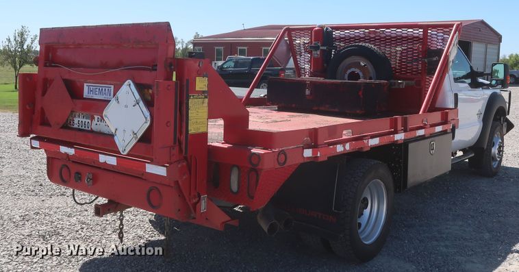 image for item HJ9408 2011 Ford F450 Super Duty XL  flatbed truck