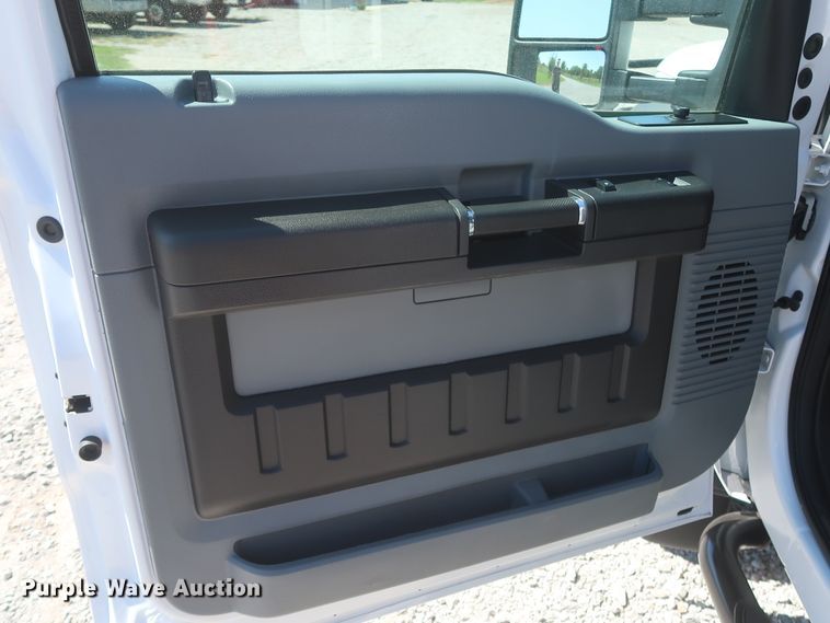 image for item HJ9408 2011 Ford F450 Super Duty XL  flatbed truck