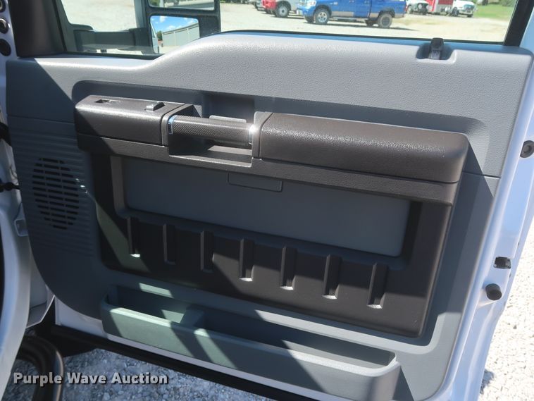 image for item HJ9408 2011 Ford F450 Super Duty XL  flatbed truck