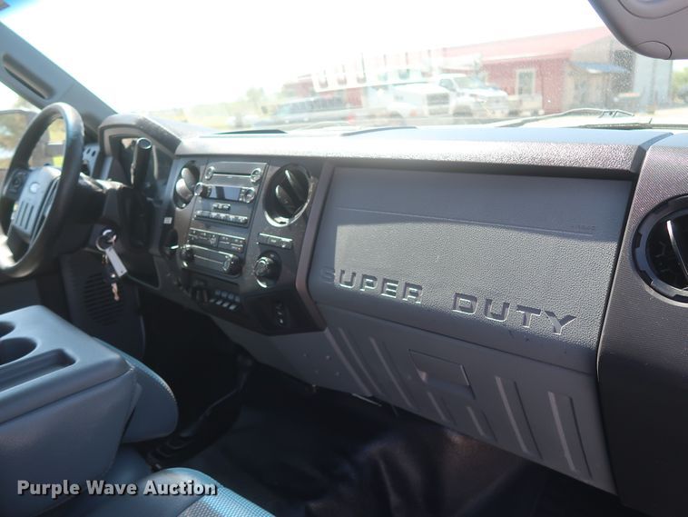 image for item HJ9408 2011 Ford F450 Super Duty XL  flatbed truck