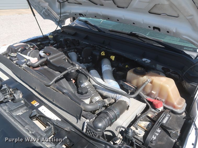 image for item HJ9408 2011 Ford F450 Super Duty XL  flatbed truck