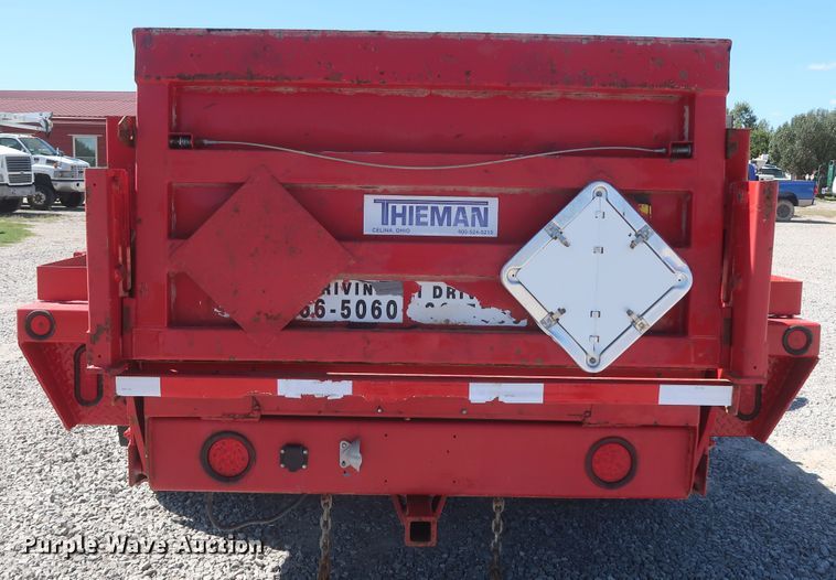 image for item HJ9408 2011 Ford F450 Super Duty XL  flatbed truck