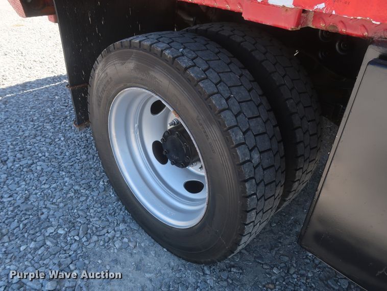 image for item HJ9408 2011 Ford F450 Super Duty XL  flatbed truck