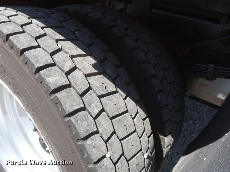 image for item HJ9408 2011 Ford F450 Super Duty XL  flatbed truck