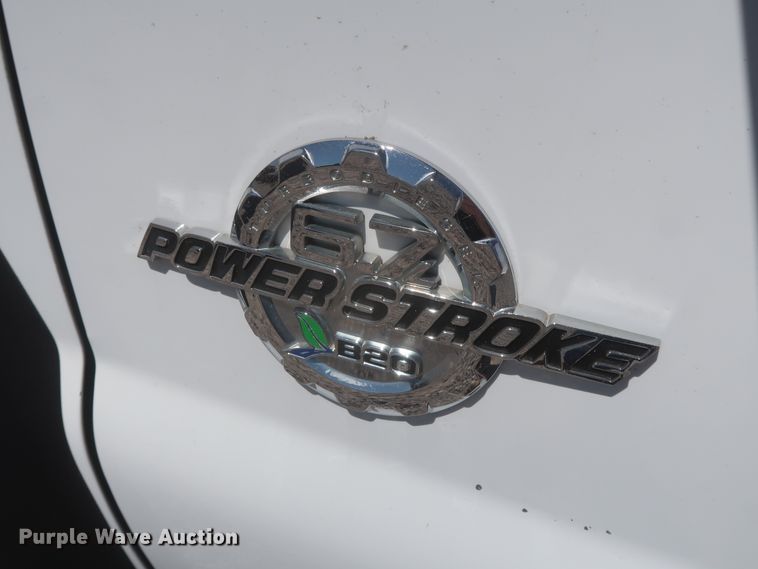 image for item HJ9408 2011 Ford F450 Super Duty XL  flatbed truck