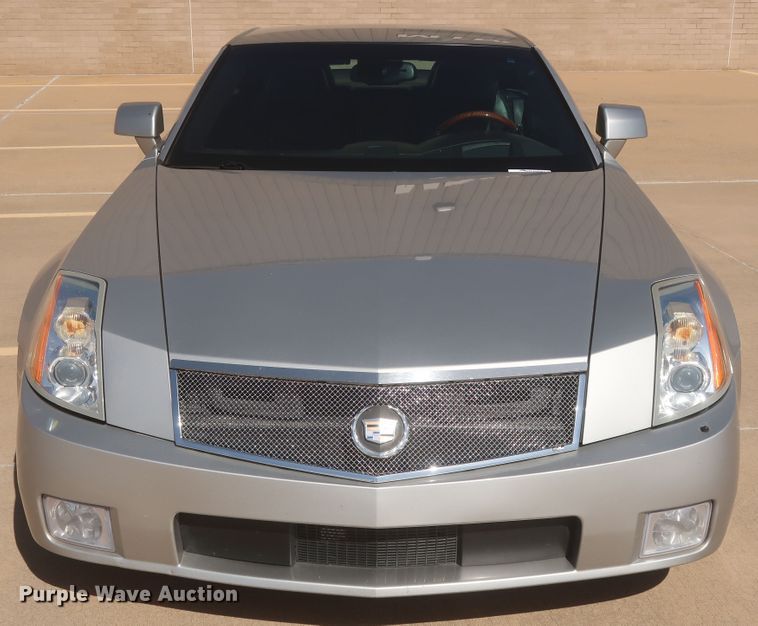 image for item HJ9428 2007 Cadillac XLR convertible