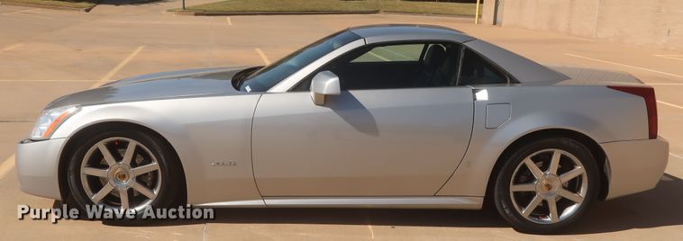 image for item HJ9428 2007 Cadillac XLR convertible