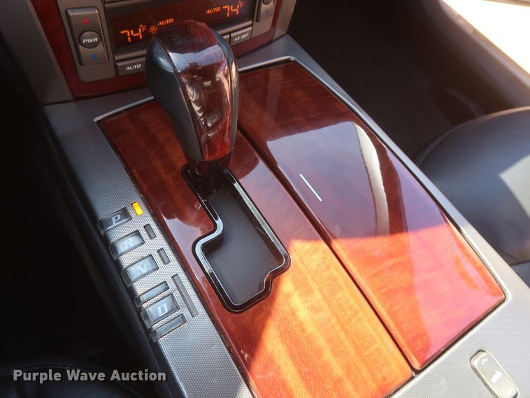 image for item HJ9428 2007 Cadillac XLR convertible