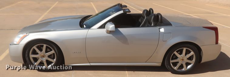 image for item HJ9428 2007 Cadillac XLR convertible