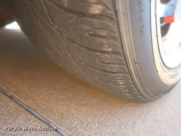 image for item HJ9428 2007 Cadillac XLR convertible