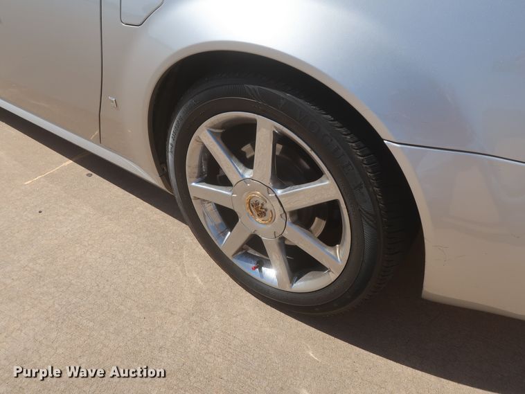 image for item HJ9428 2007 Cadillac XLR convertible