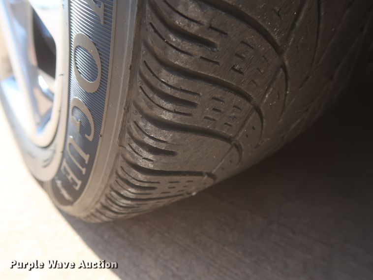 image for item HJ9428 2007 Cadillac XLR convertible