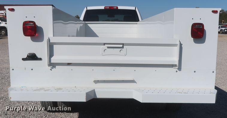 image for item HJ9471 2015 Dodge Ram 4500HD  utility truck