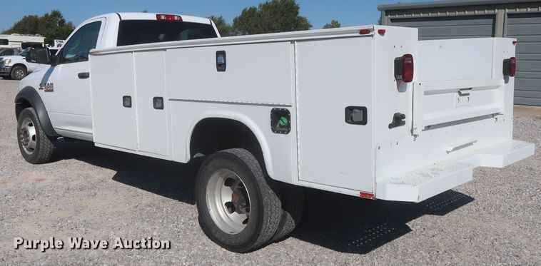 image for item HJ9471 2015 Dodge Ram 4500HD  utility truck