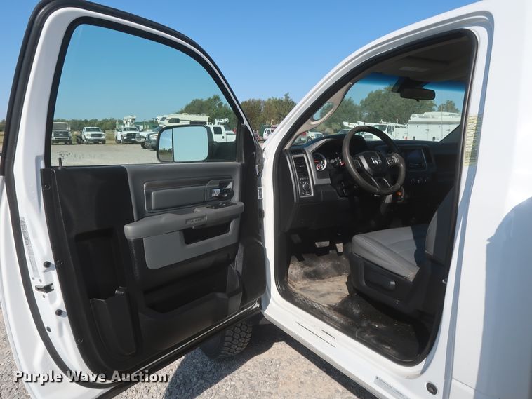 image for item HJ9471 2015 Dodge Ram 4500HD  utility truck